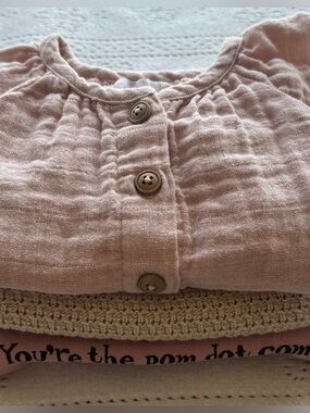 Jamie Kay + L’oved Baby Bundle 0–3M | Muslin + Knit Set